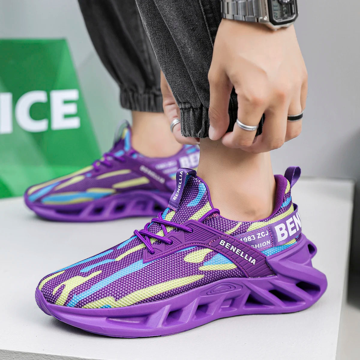 Breathable Unisex Mesh Running Shoes For Daily Sports Training