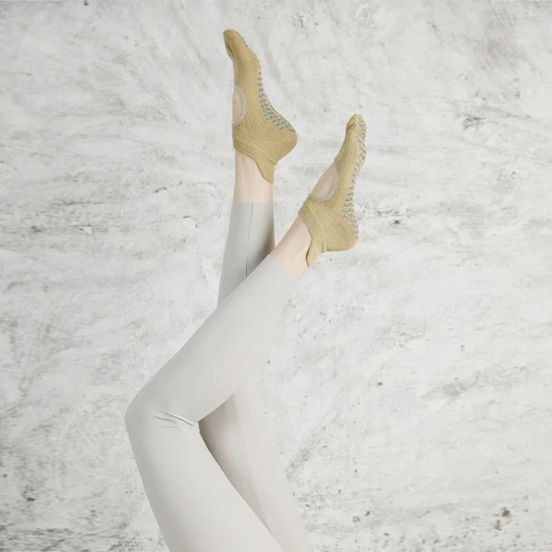 Five Toe Yoga Socks Featuring Cotton Silicone Non Slip Grip