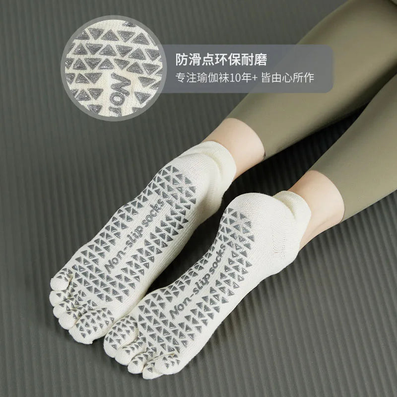 Five Toe Yoga Socks Featuring Cotton Silicone Non Slip Grip