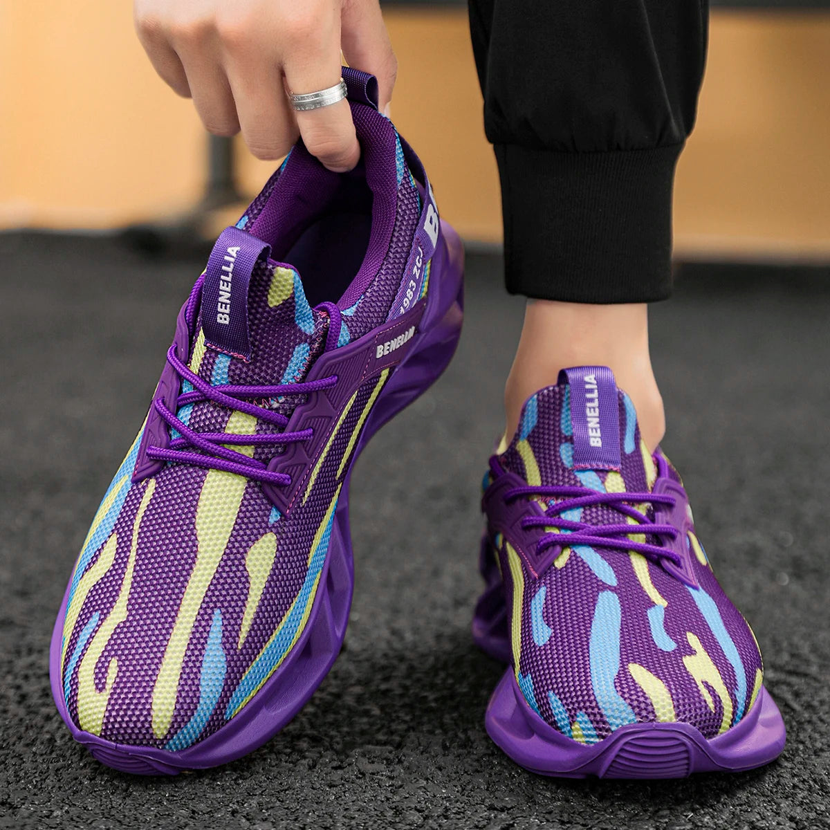Breathable Unisex Mesh Running Shoes For Daily Sports Training